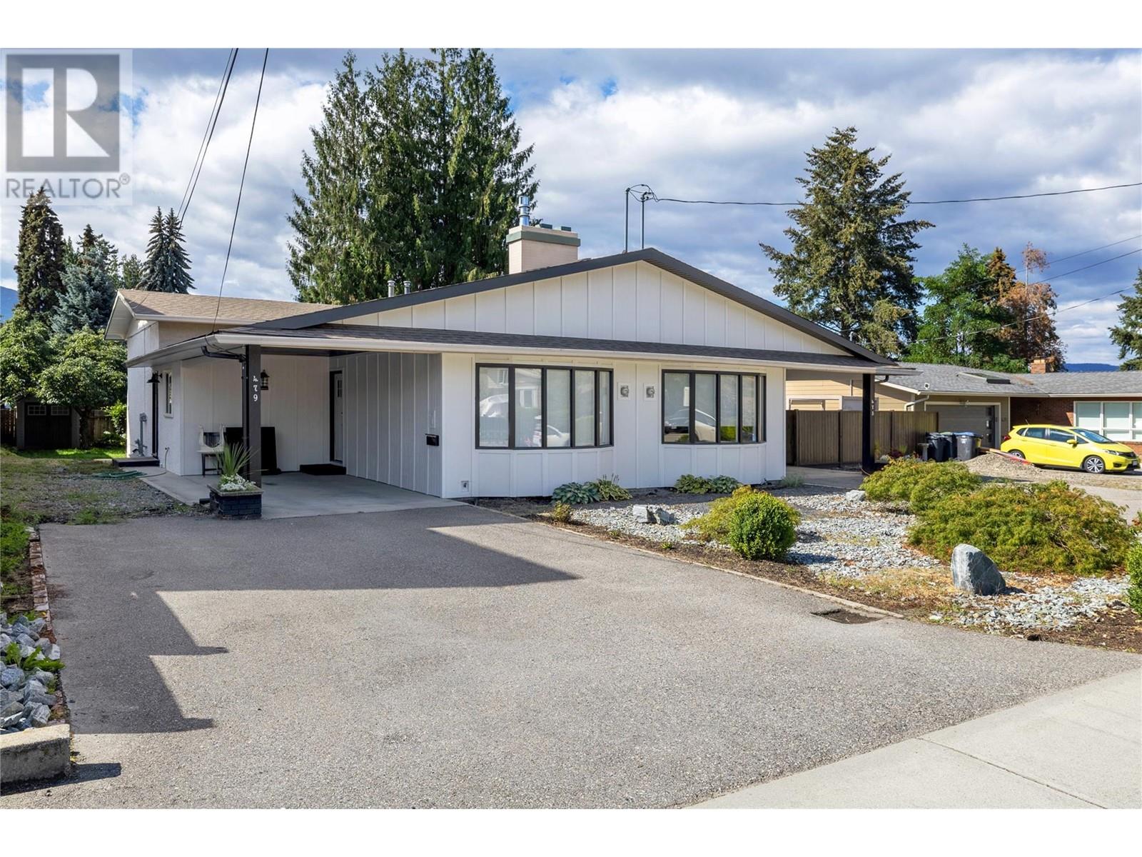 475 479 Eldorado Rd, Kelowna, BC V1W 1G7