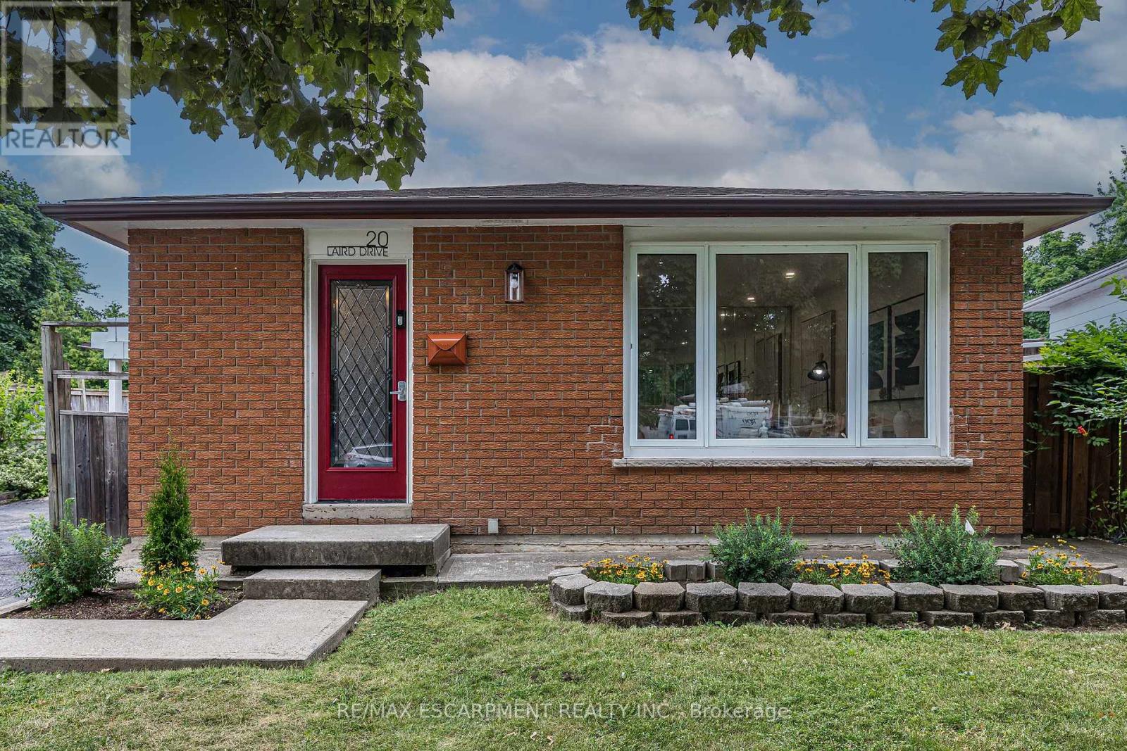20 Laird Dr, Hamilton, ON L8T 4L7