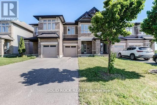 604 Tennant Way, Ottawa, ON K4M 0E2