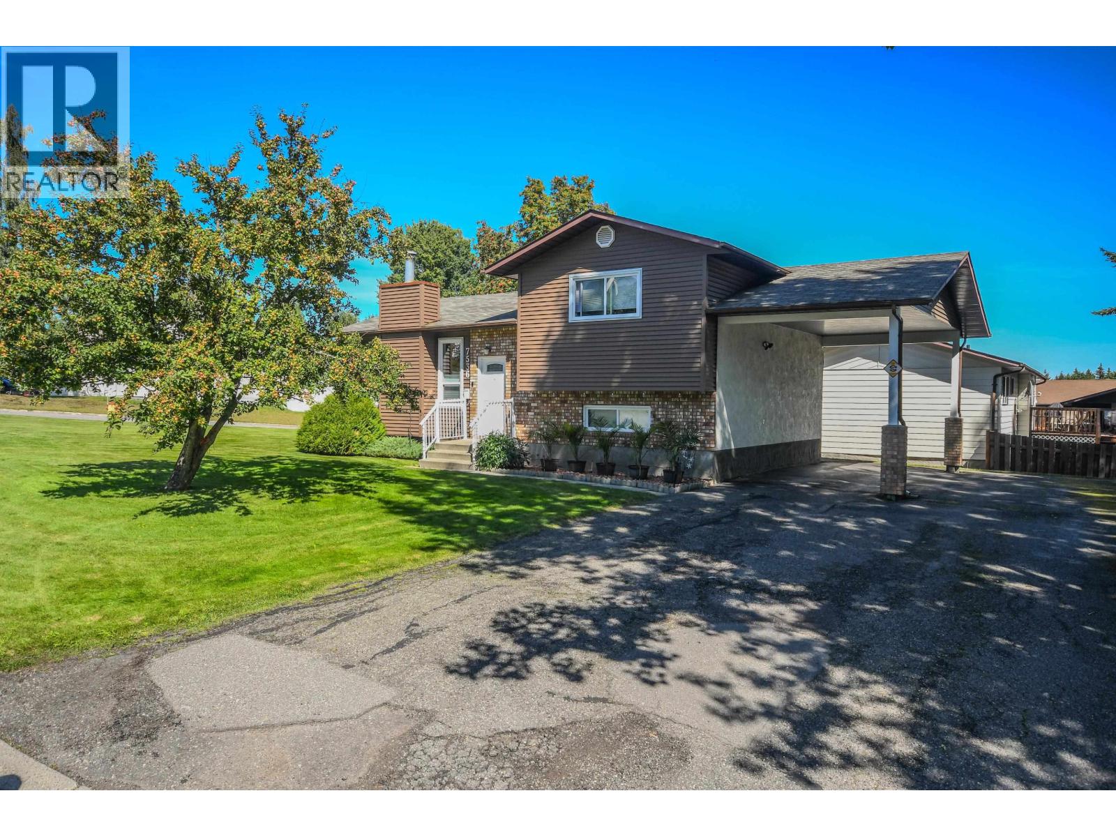 7536 St Kevin Pl, Prince George, BC V2N 4L3