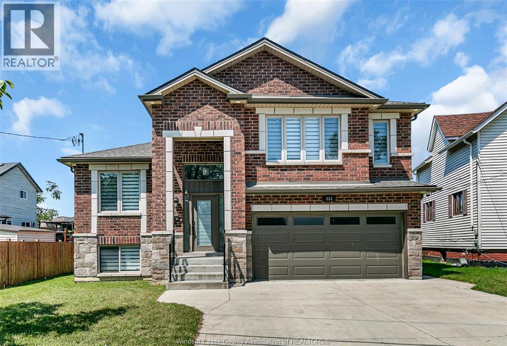 353 Bouffard Rd, Lasalle, ON N9J 1G3