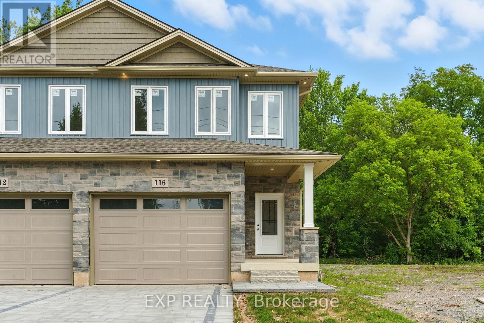 116 Forks Rd E, Welland, ON L3B 5K5