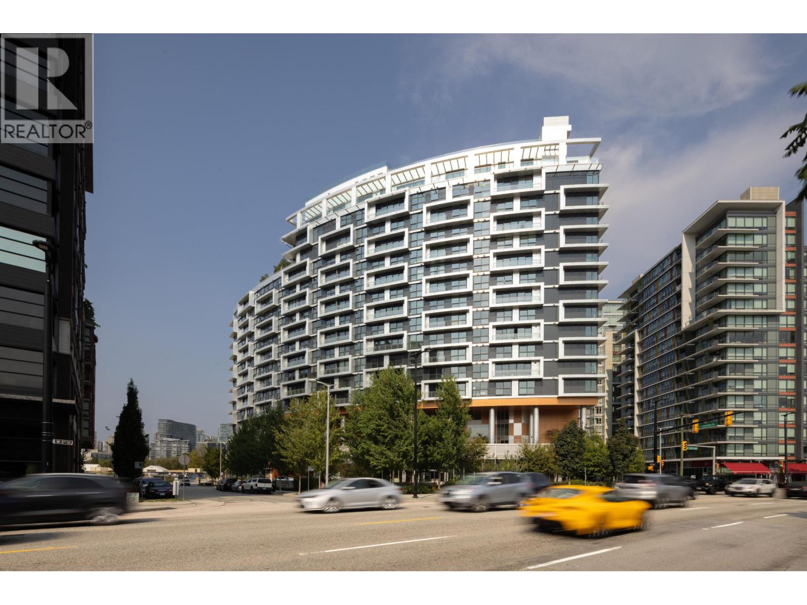 1768 Cook Street Unit 1013, Vancouver, BC V5Y 0N3