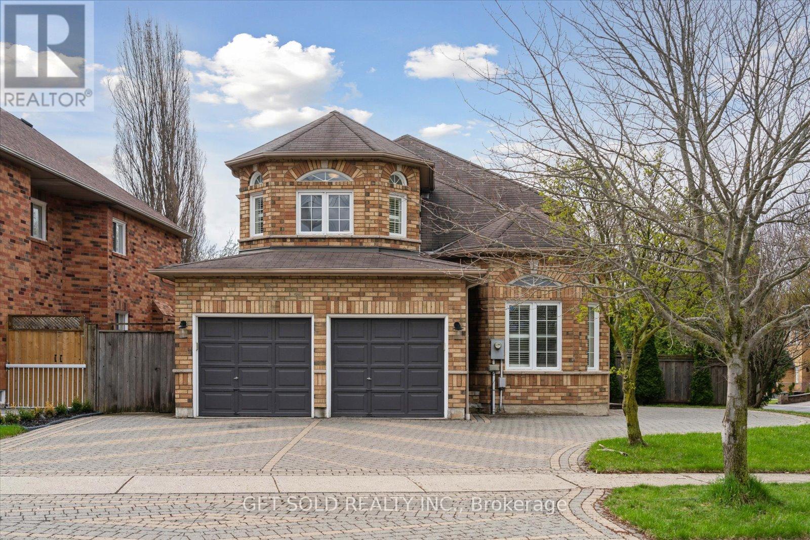1 Mckie Ct, Ajax, ON L1T 3Z6