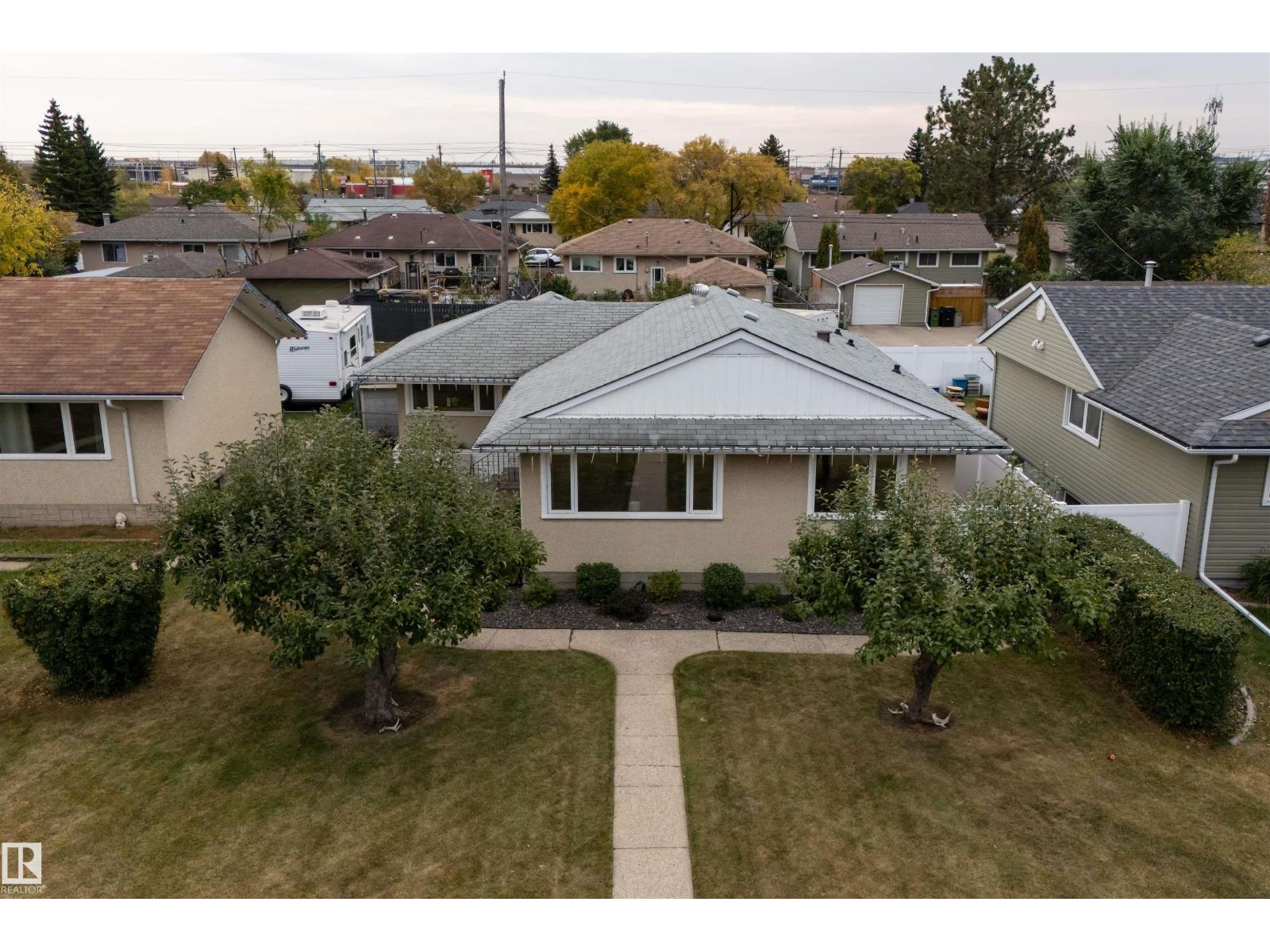 71 Av Nw Unit 7719, Edmonton, AB T6C 0A9