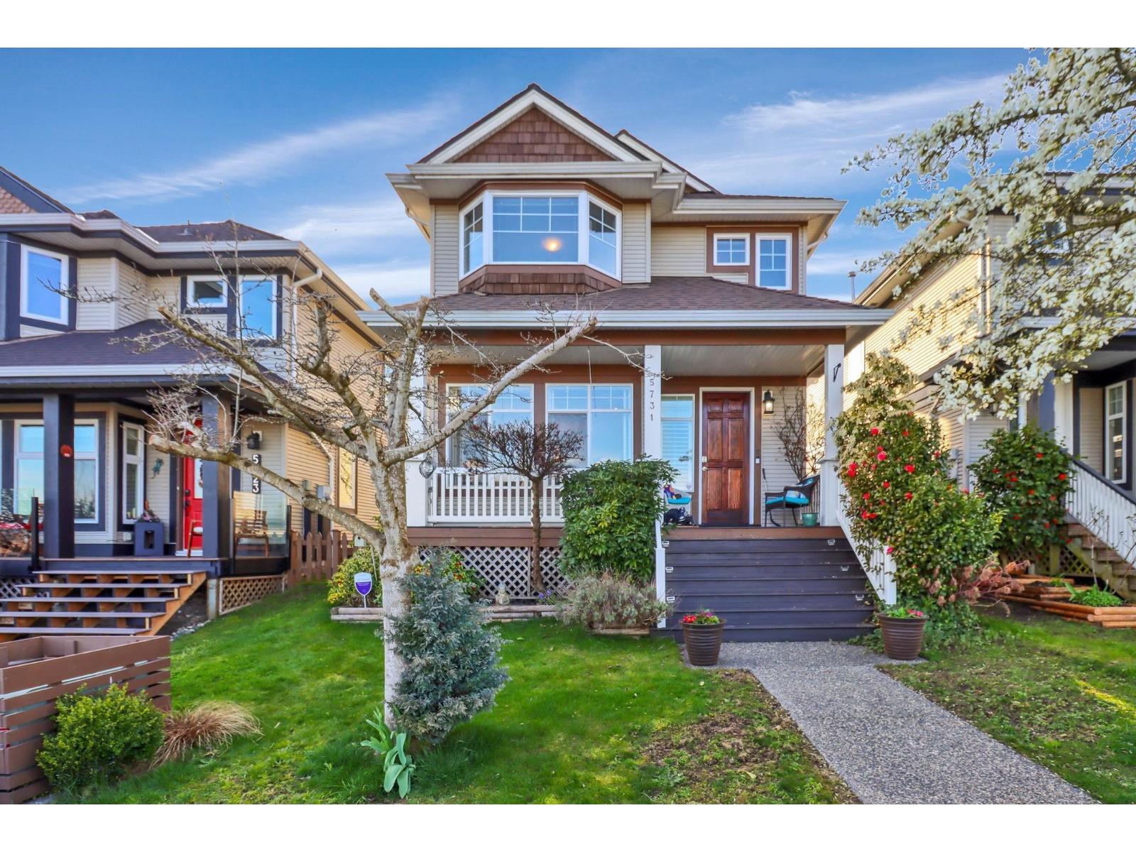 148 Street Unit 5731 #b, Surrey, BC V3S 8W6