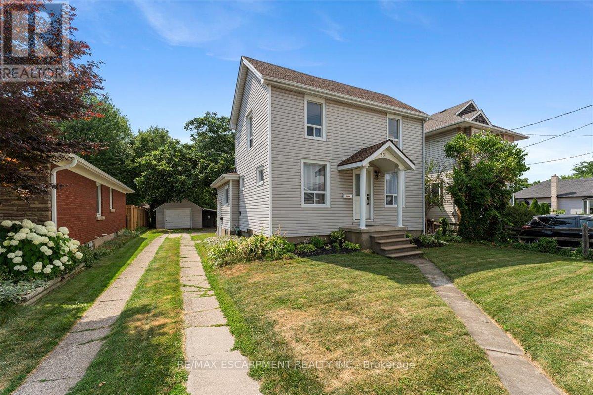 231 Vine St, St. Catharines, ON L2M 4S9