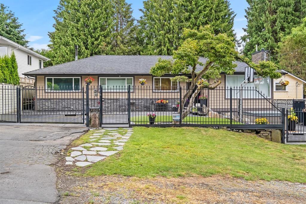 1360 Everall St, White Rock, BC V4B 3S6