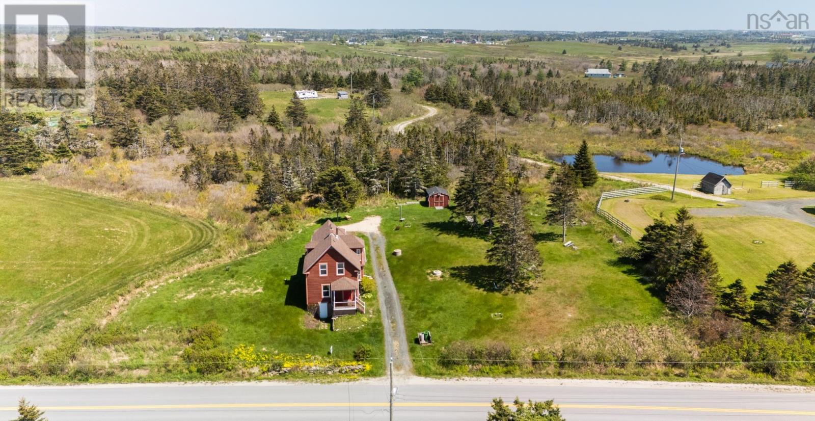 339 Pembroke Rd, Yarmouth, NS B5A 4A7