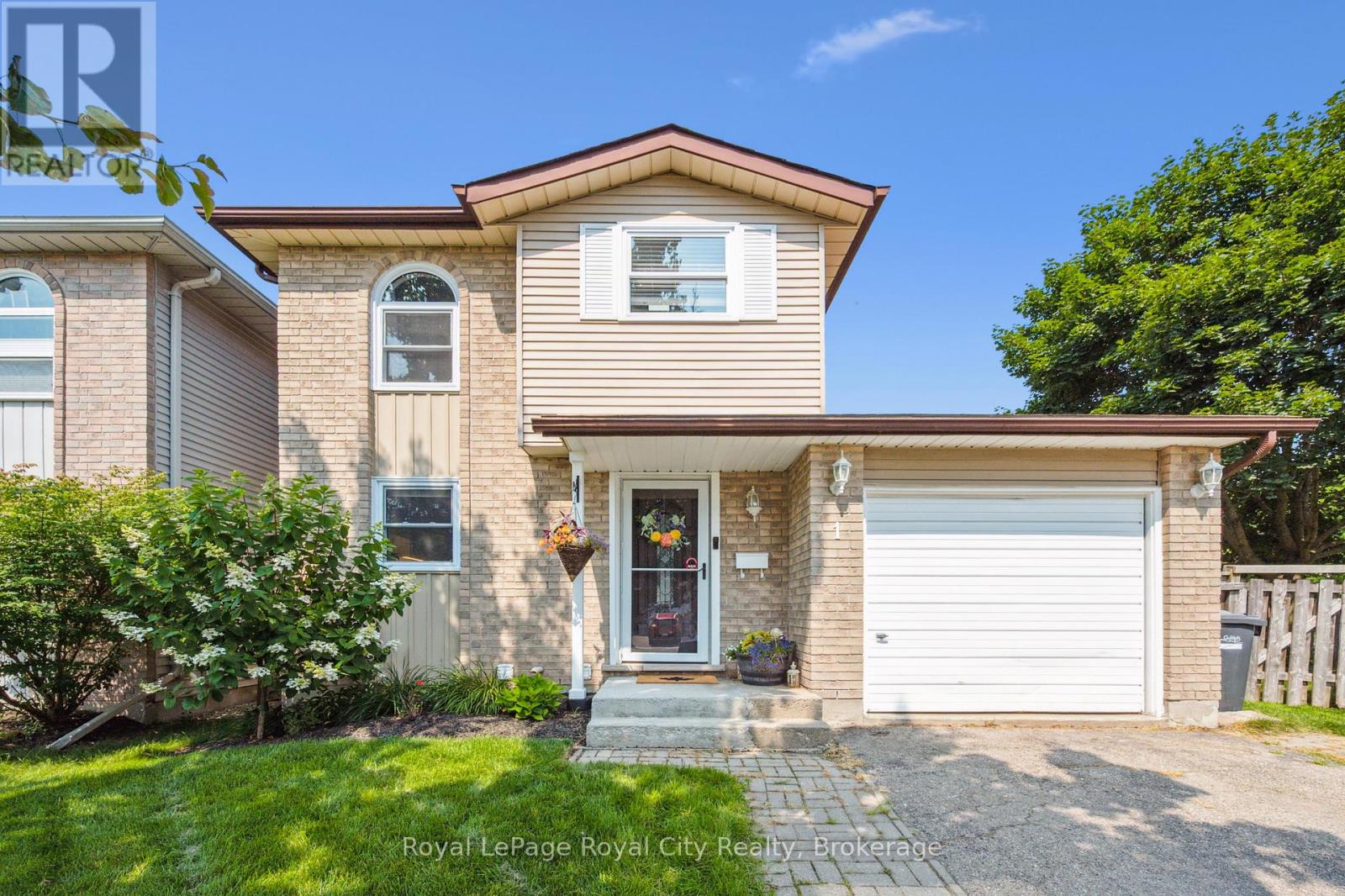 1 Koch Dr W, Guelph Kortright West, ON N1G 4G3