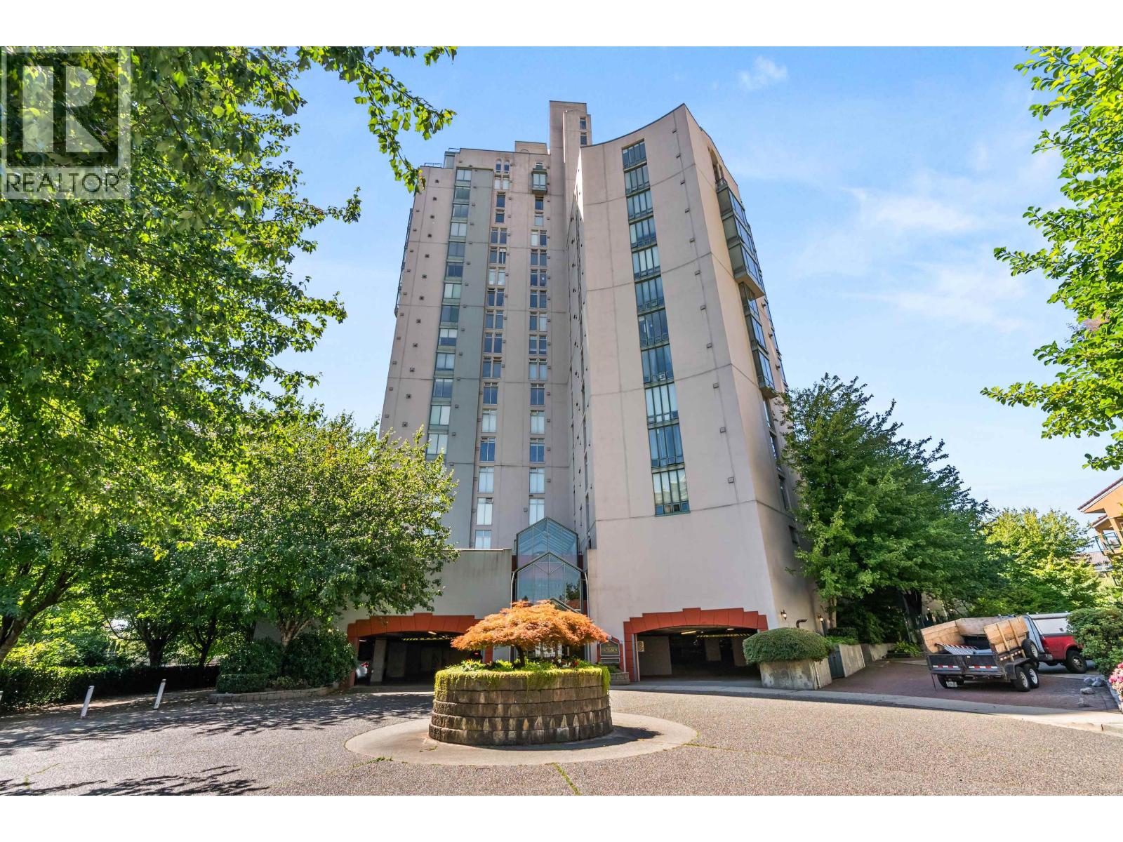 8 Laguna Court Unit 1602, New Westminster, BC V3M 6M6
