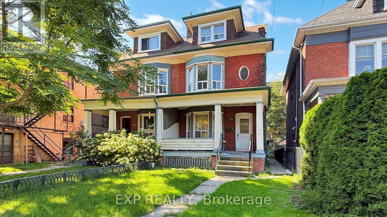 126 Close Ave, Toronto, ON M6K 2V5