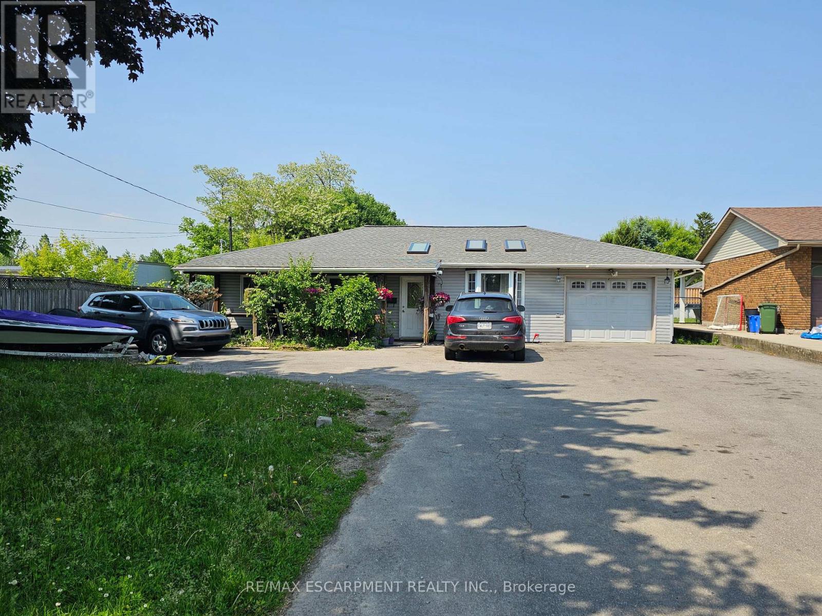 8506 Twenty Rd, Hamilton, ON L9B 1H6