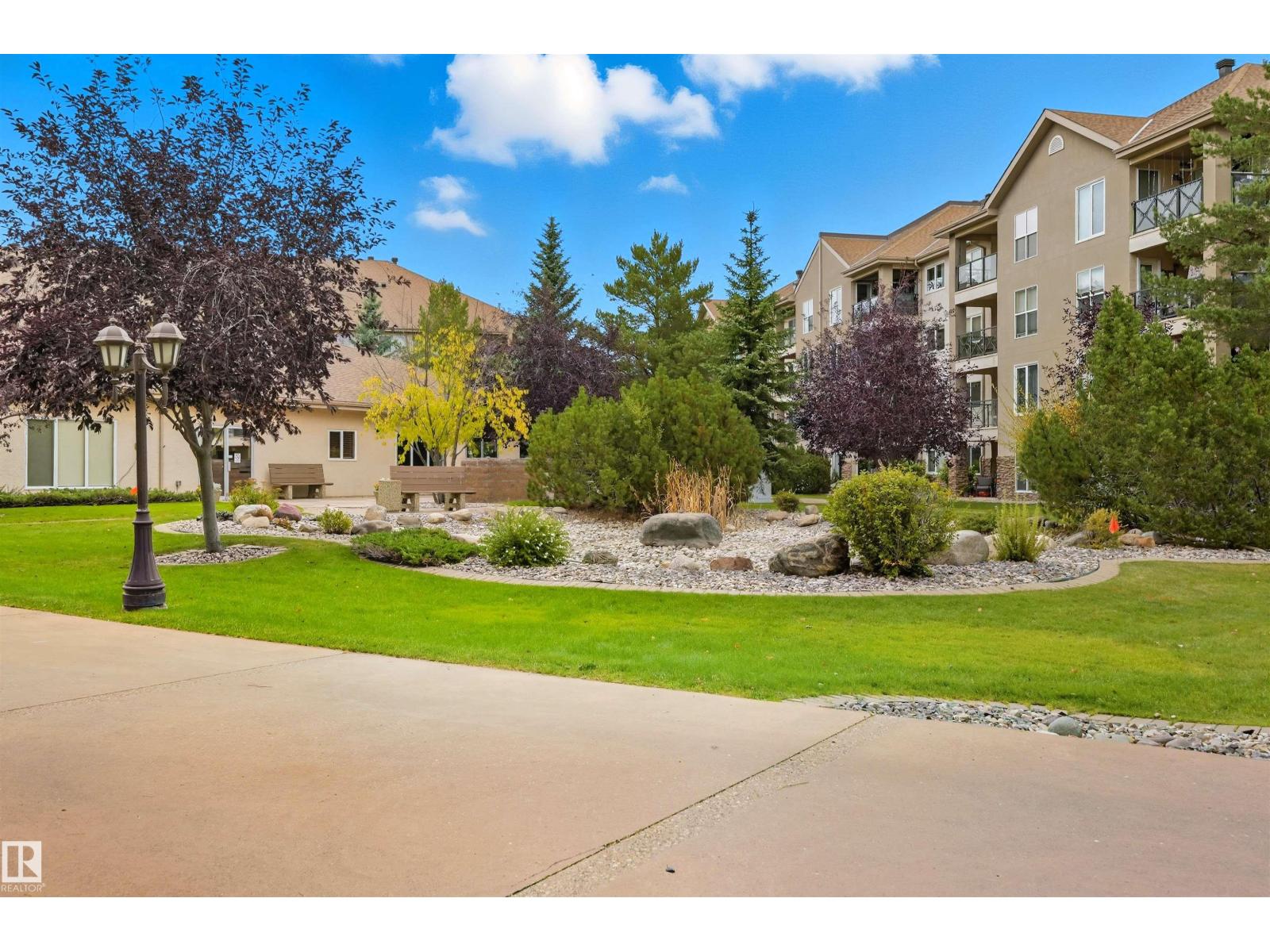 8942 156 Street Northwest #414, Edmonton, AB T5R 5Z5