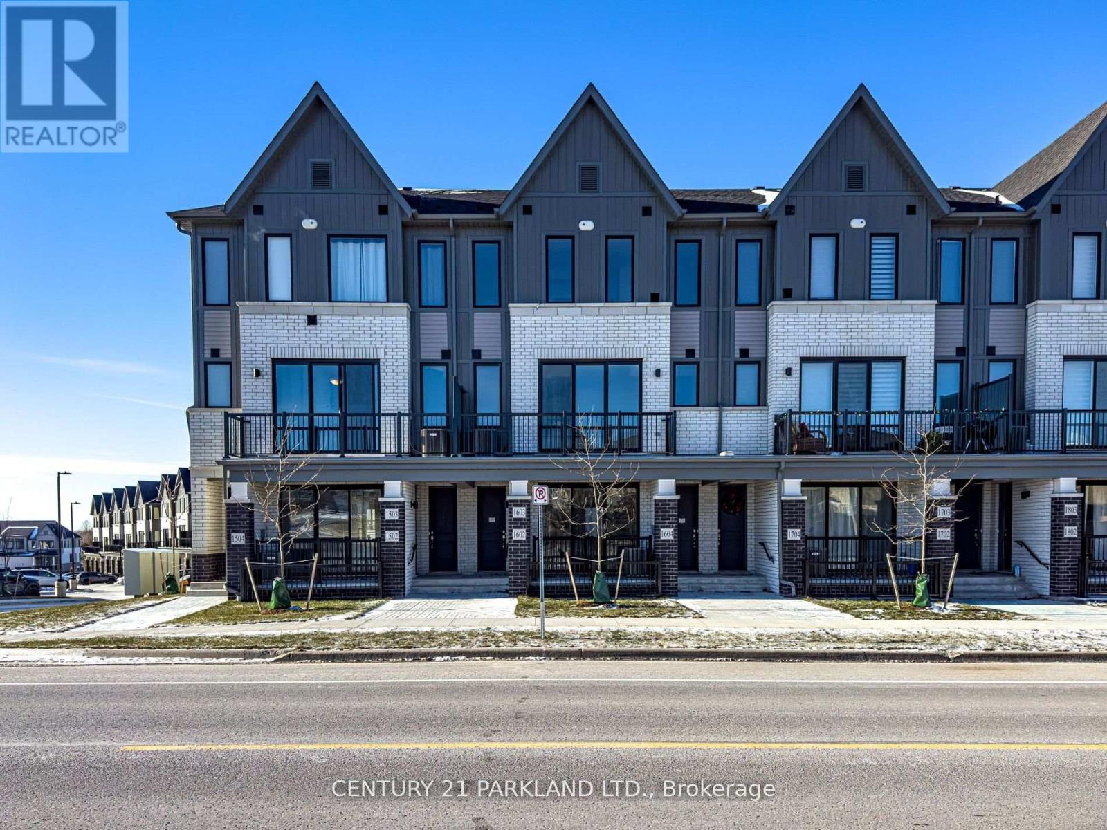 1602 160 Densmore Rd, Cobourg, ON K9A 4J9