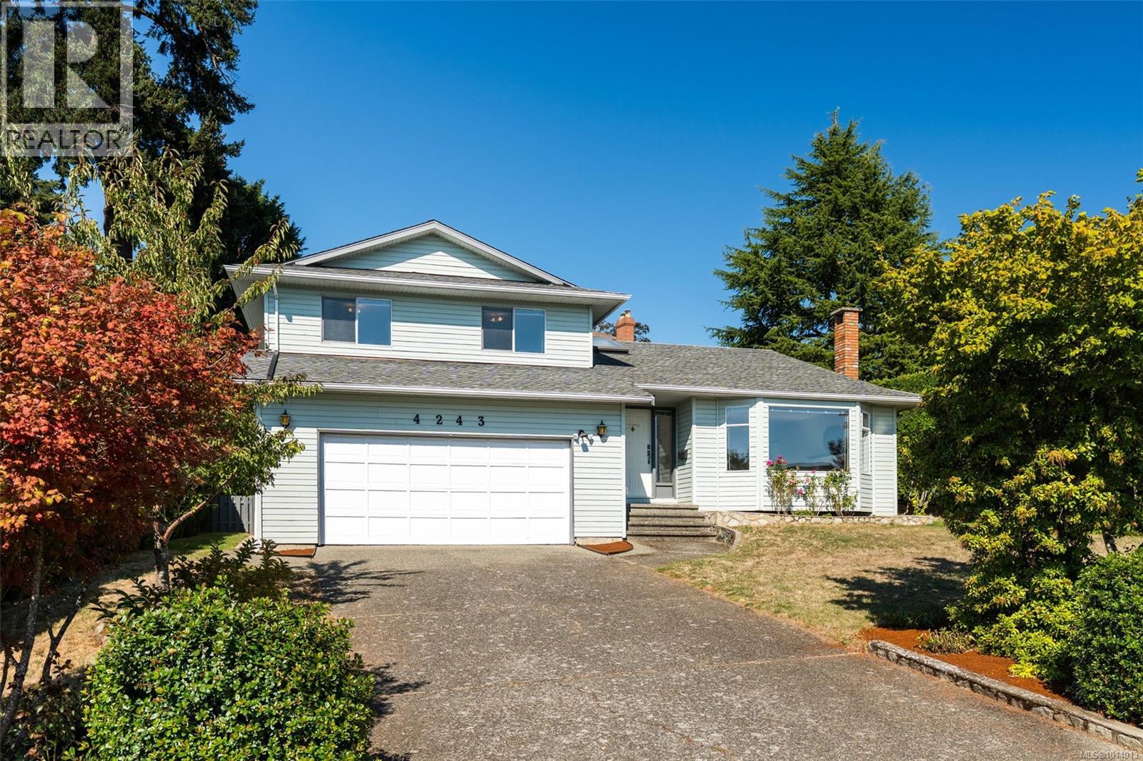 4243 Panorama Dr, Saanich, BC V8X 4W8