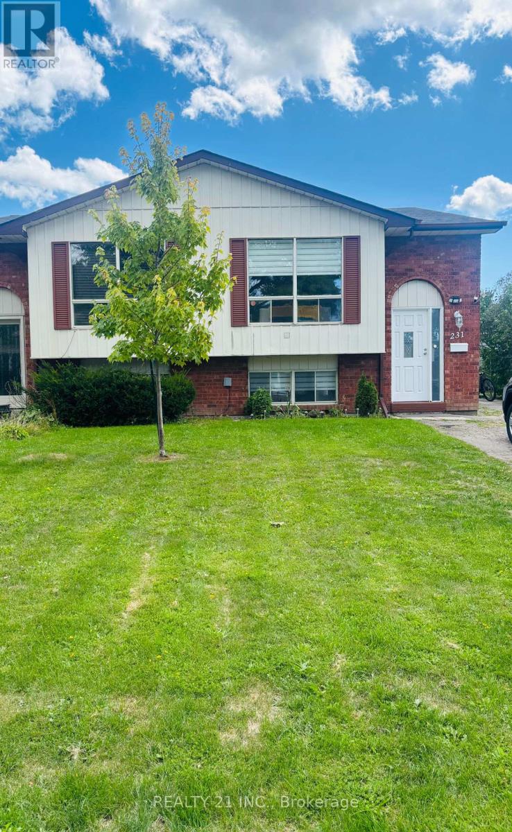 231 Medina Ct, Oshawa, ON L1J 7E1