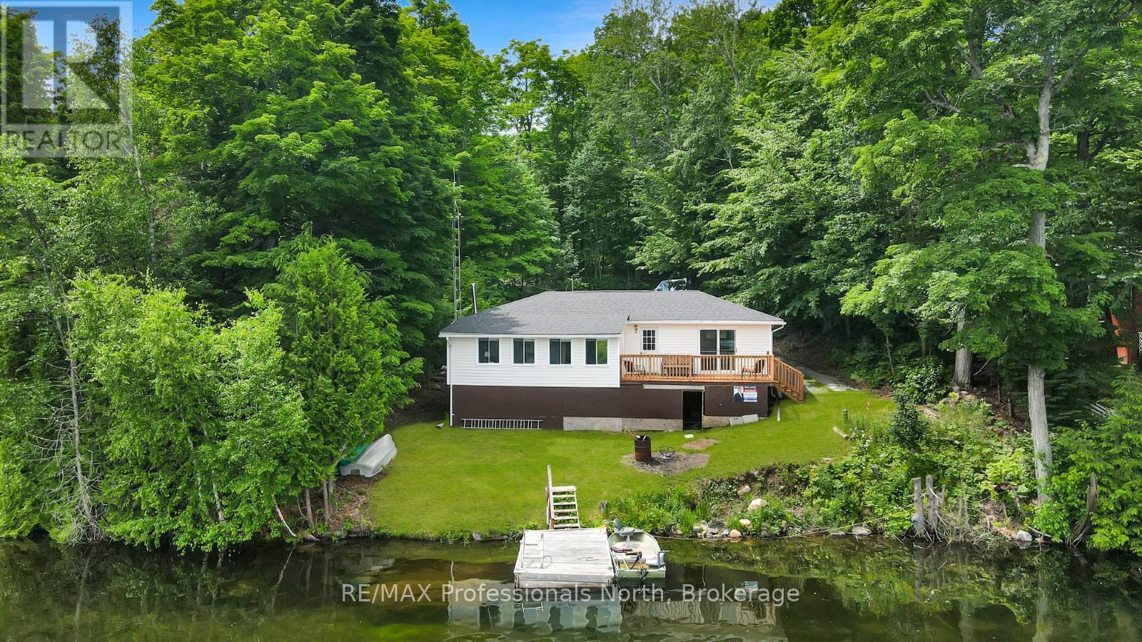 1020 Vinegar Hill Ln, Highlands East Monmouth, ON K0L 3C0