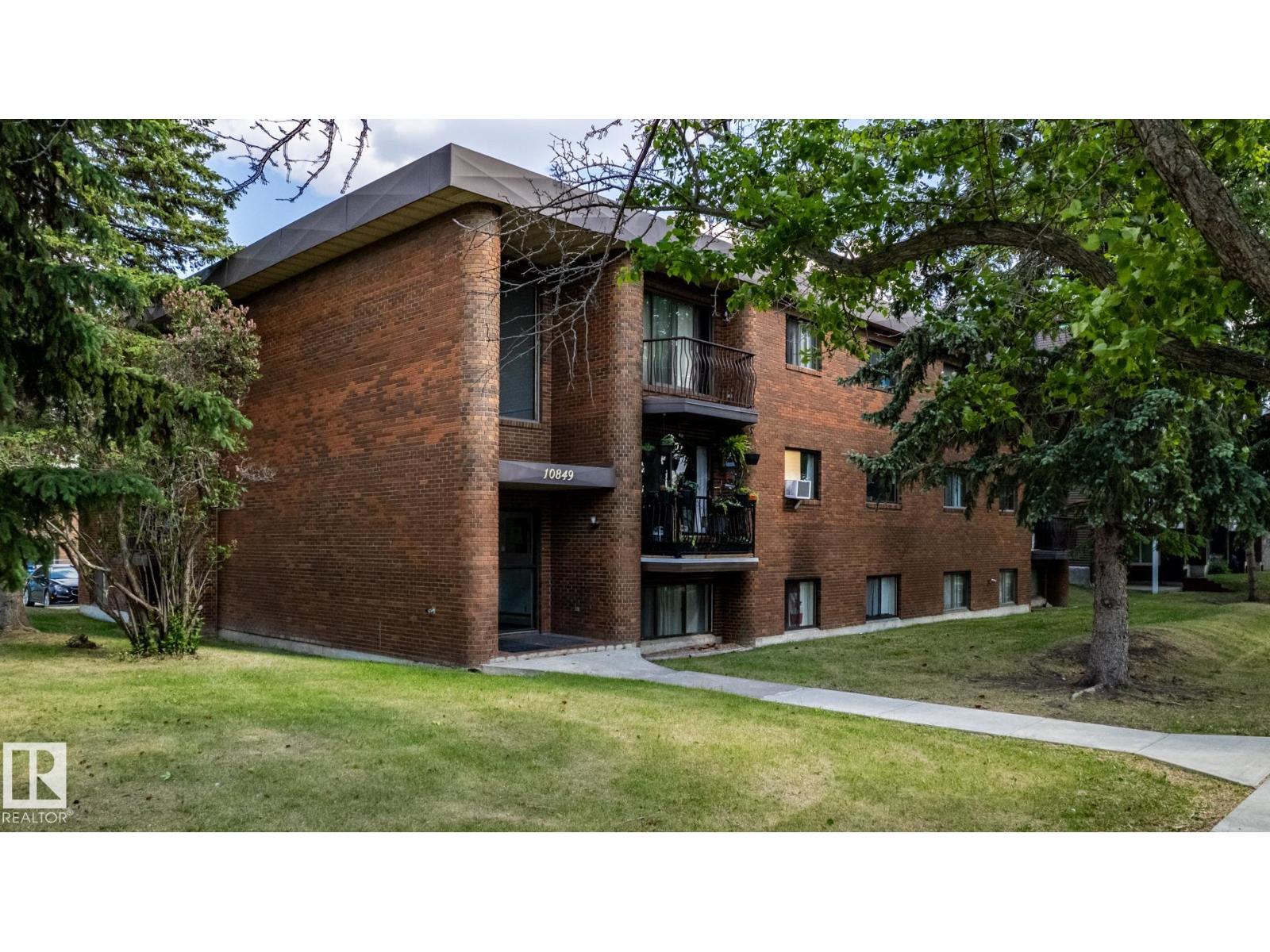 117 St Nw Unit 10849, Edmonton, AB T5H 3N4