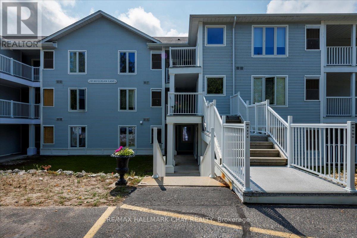 7 10 Mulligan Ln, Wasaga Beach, ON L9Z 1C4