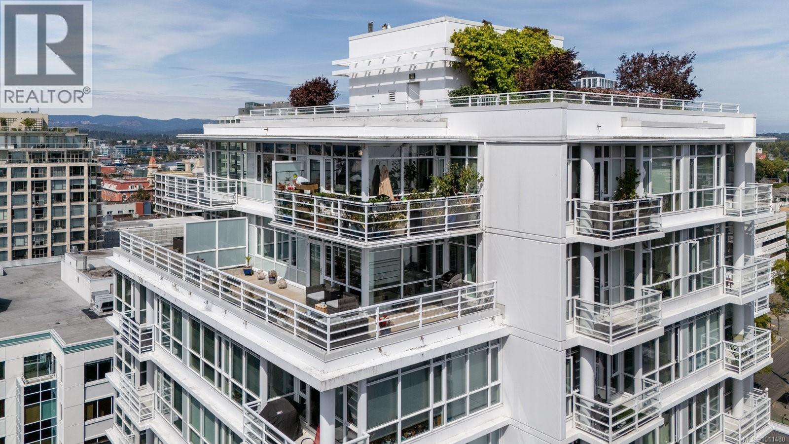 834 Johnson St Unit 1401 St, Victoria, BC V8W 1N3