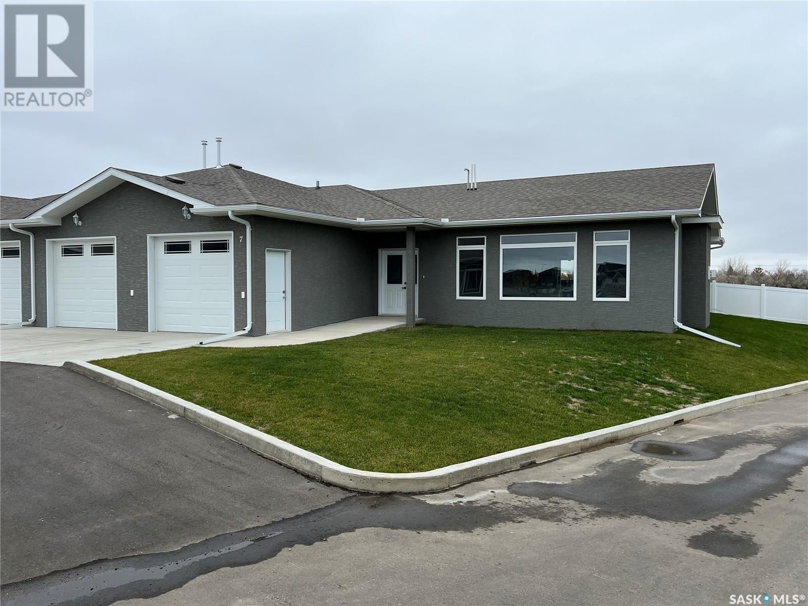 2330 Morsky Drive Unit 7, Estevan, SK S4A 3A5
