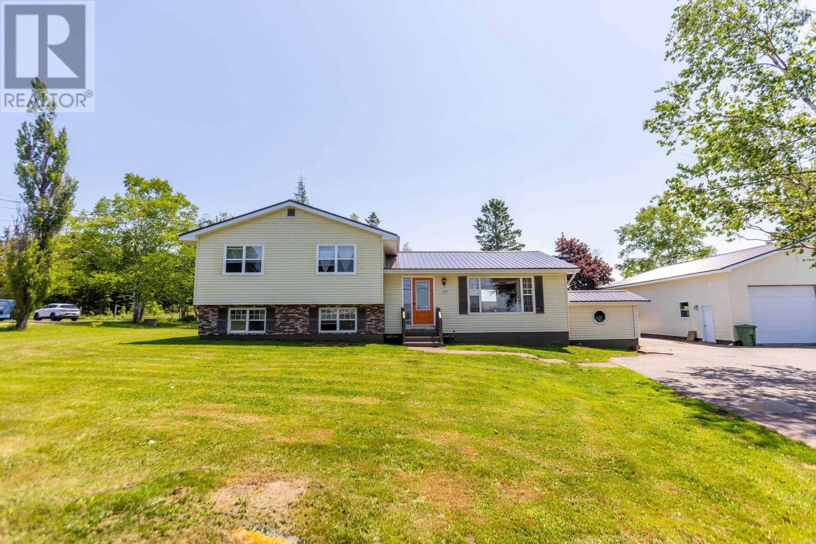 116 John Black Rd, Amherst, NS B4H 3Y3