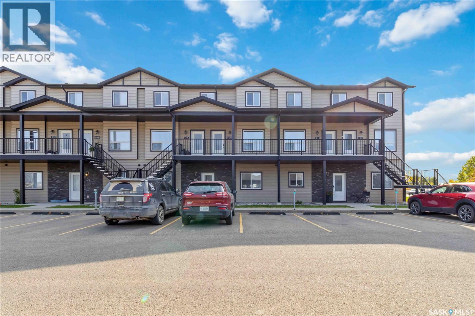 103 Klassen Crescent Unit 108, Saskatoon, SK S7R 0J2