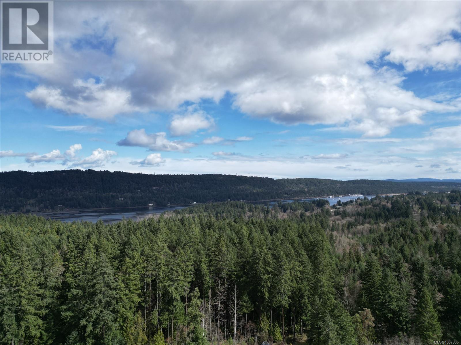12274 Ivey Rd, Ladysmith, BC V9G 1M3