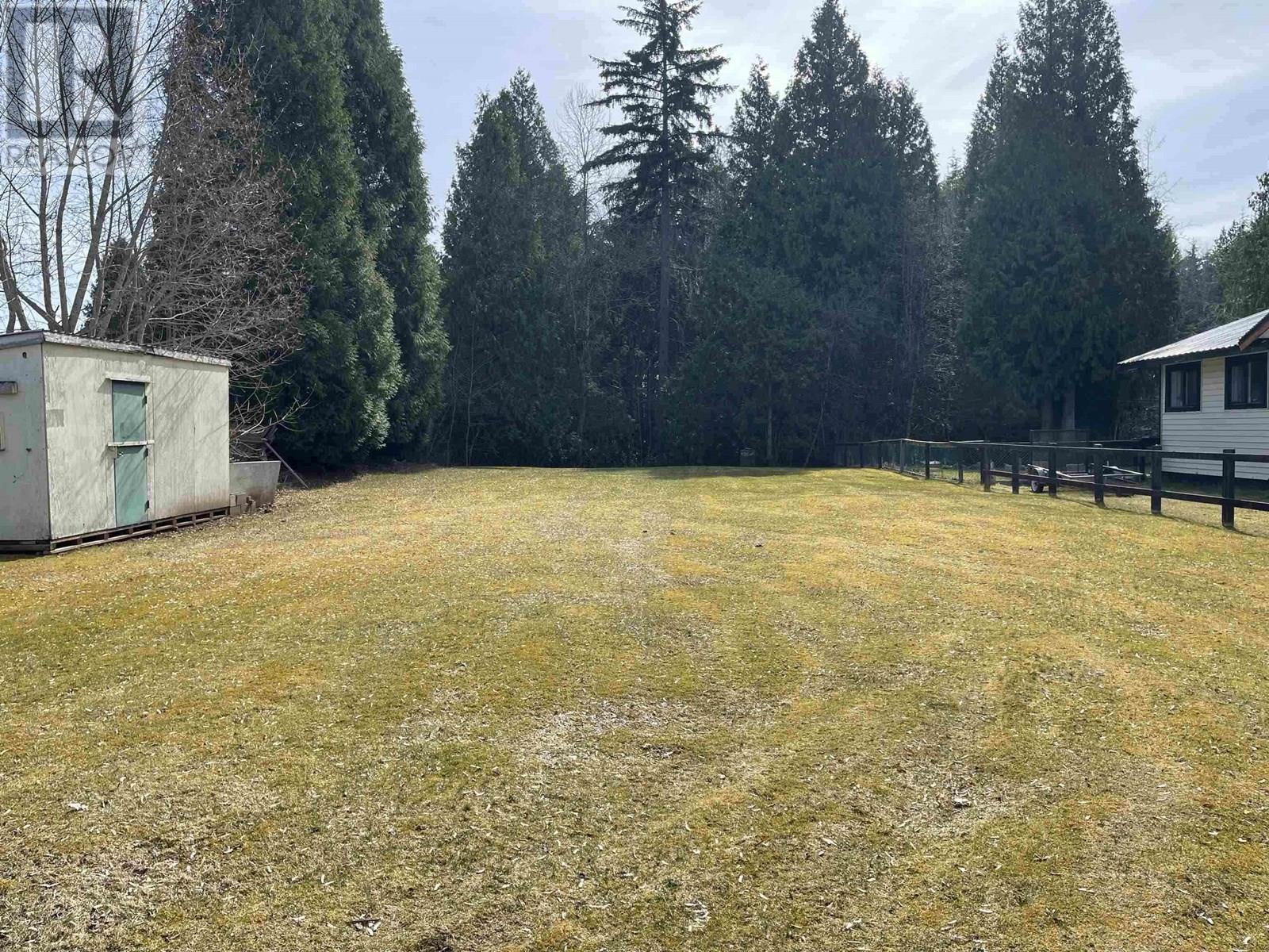 5025 Agar Ave, Terrace, BC V8G 1H9