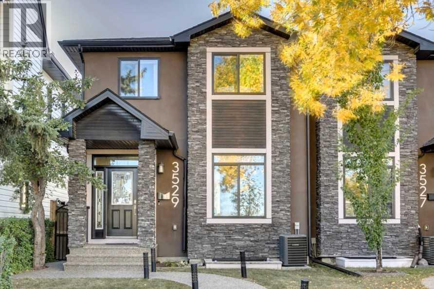 40 Street Sw Unit 3529, Calgary, AB T3E 3K3