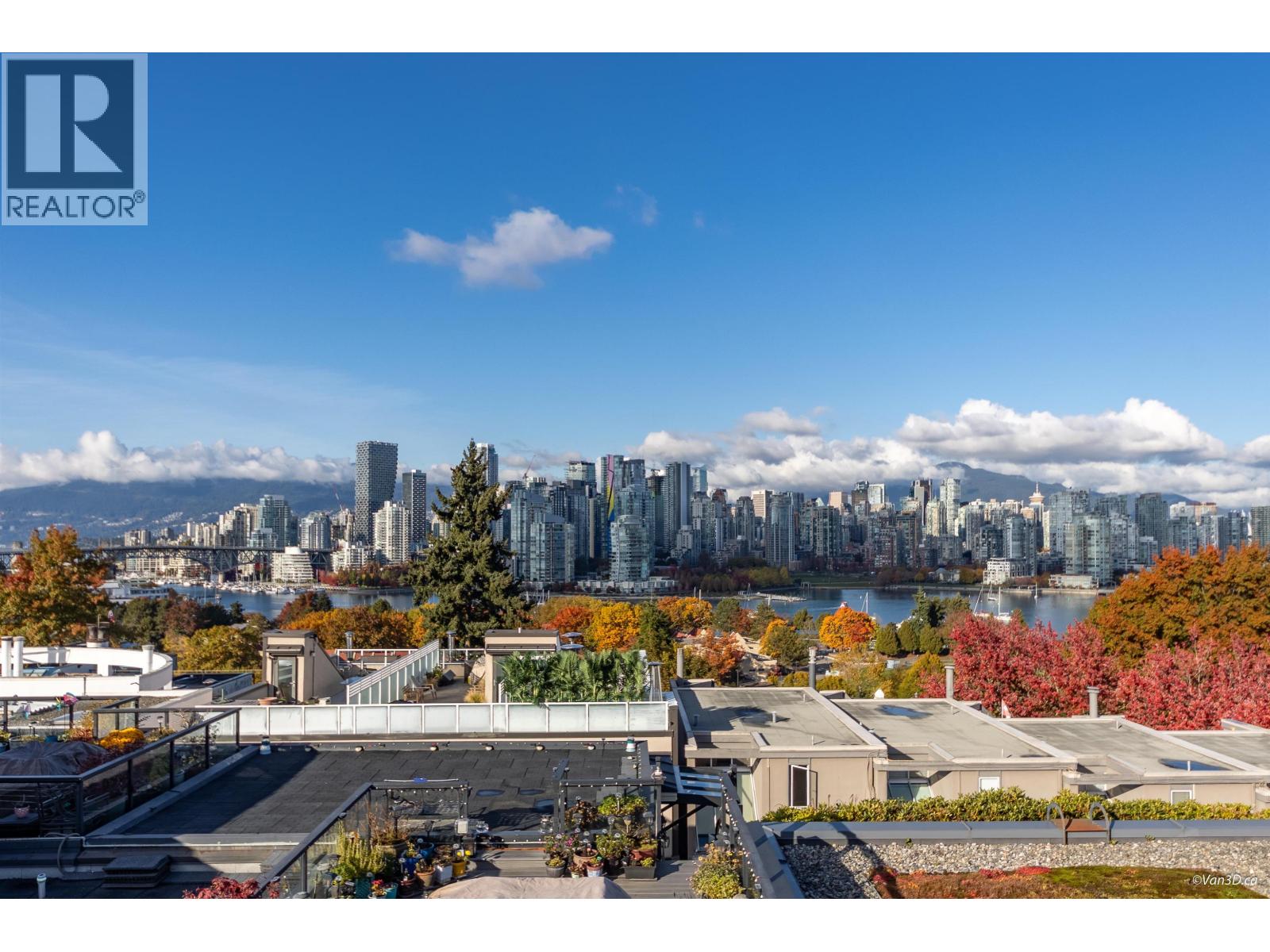 1017 W 8th Ave, Vancouver, BC V6H 1C3