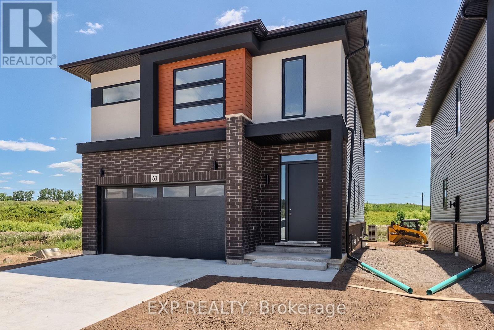 51 Alicia Cres, Thorold, ON L3C 7M5
