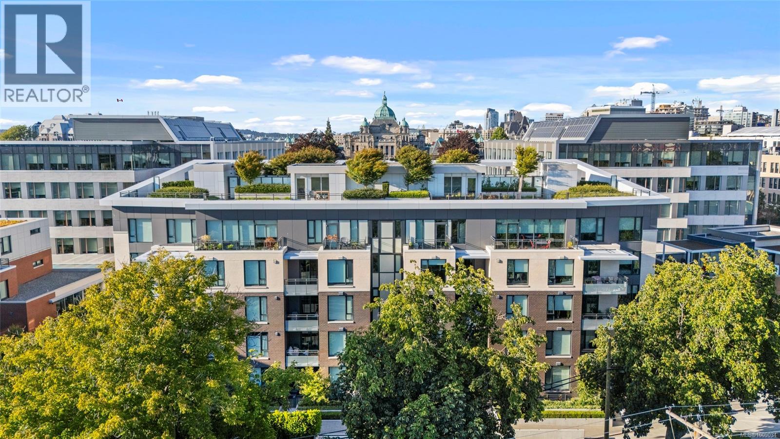550 Michigan St Unit 304 St, Victoria, BC V8V 0G3