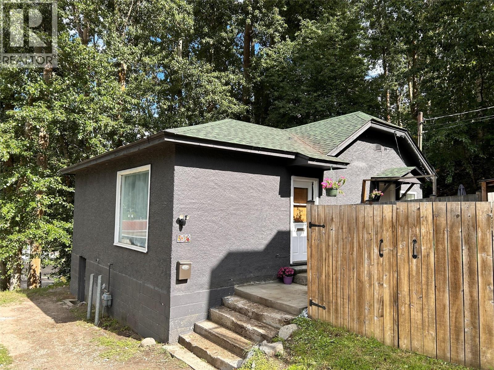 533 Turner St, Warfield, BC V1R 2P6