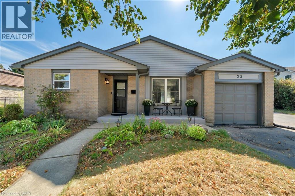 23 Bismark Dr, Cambridge, ON N1S 4E6