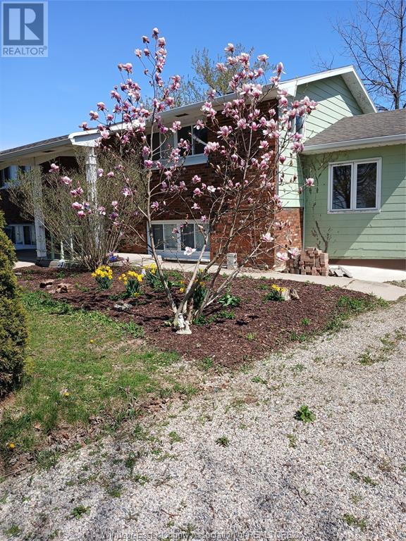 8 Story St, Chatham-Kent, ON N0P 1A0