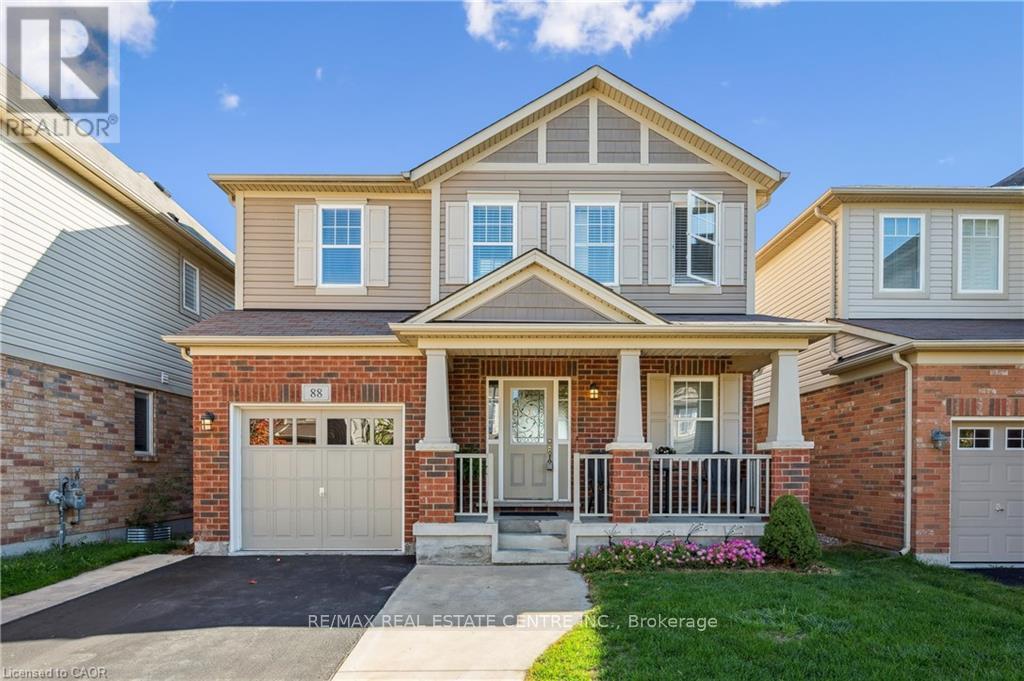 88 Fletcher Cir, Cambridge, ON N3C 0B5