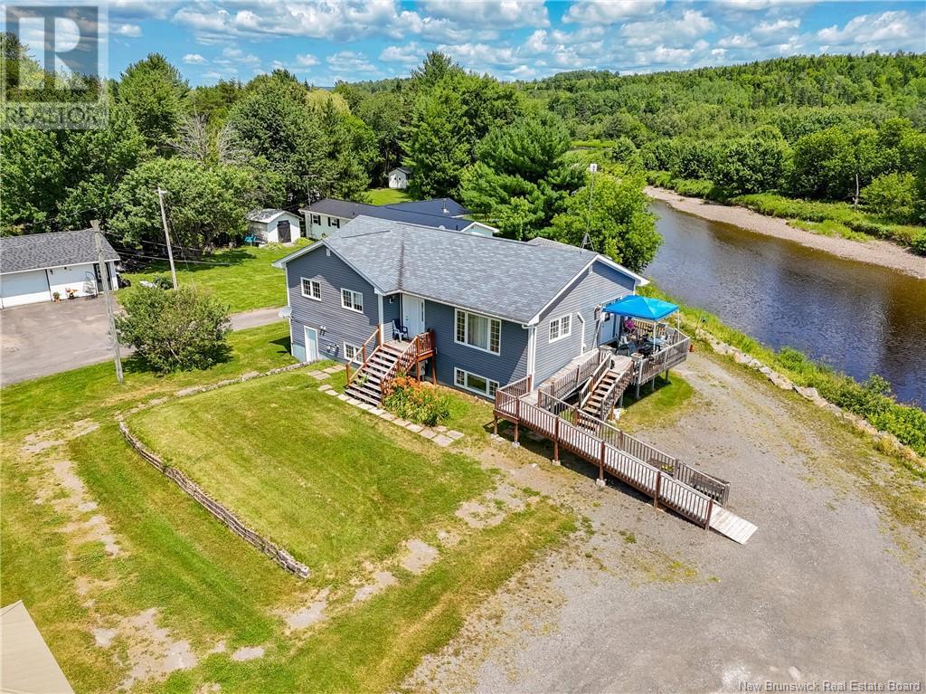 1126 Route 148, Nashwaak Village, NB E6C 1N2