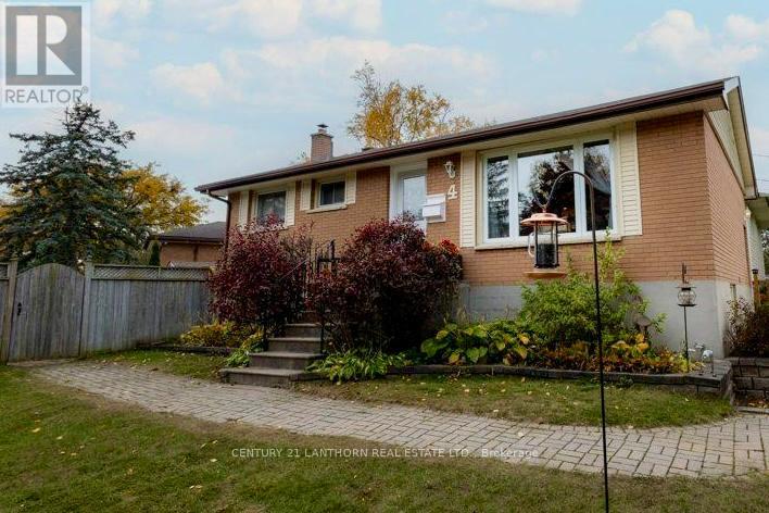 4 Highview Cres, Belleville, ON K8P 3G4