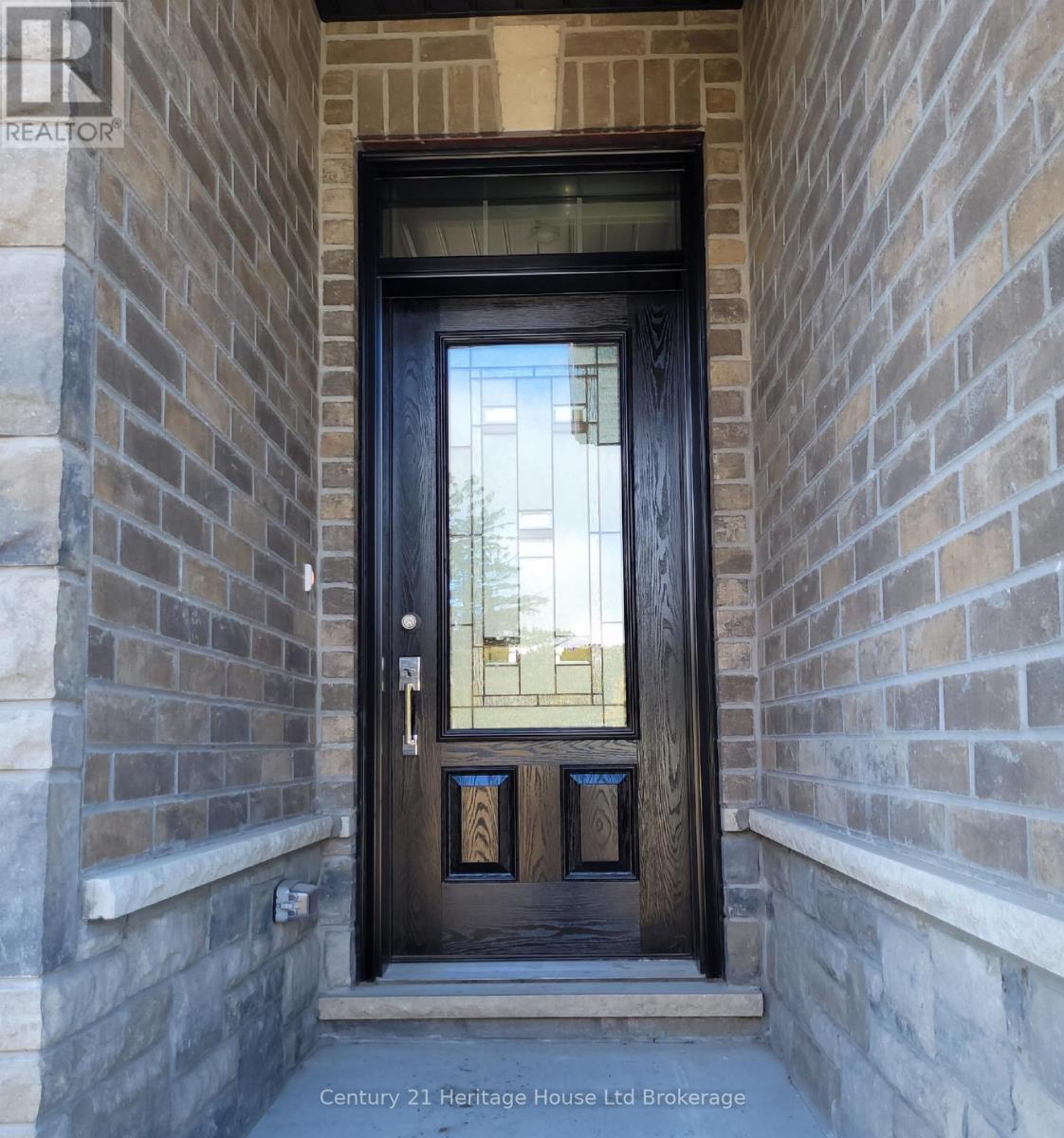 22 Matheson Cres, East Zorra-Tavistock, ON N0J 1M0