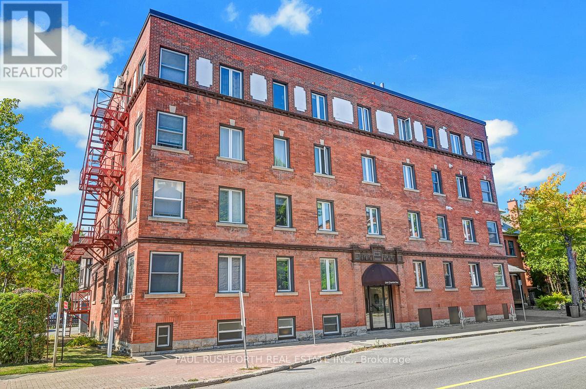 1 244 Charlotte St, Ottawa, ON K1N 8L3