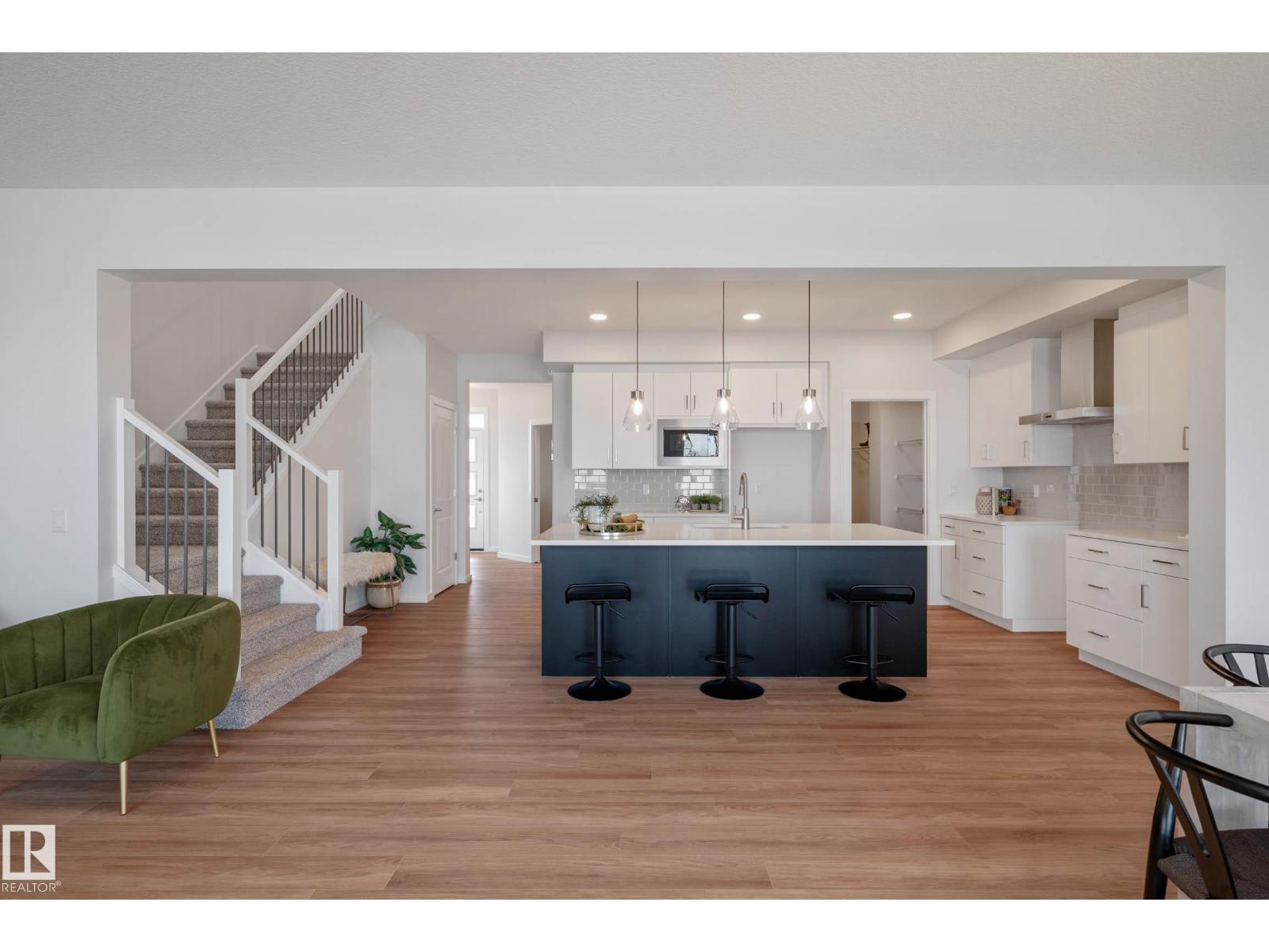 303 Stiles Way, Leduc, AB X0X 0X0