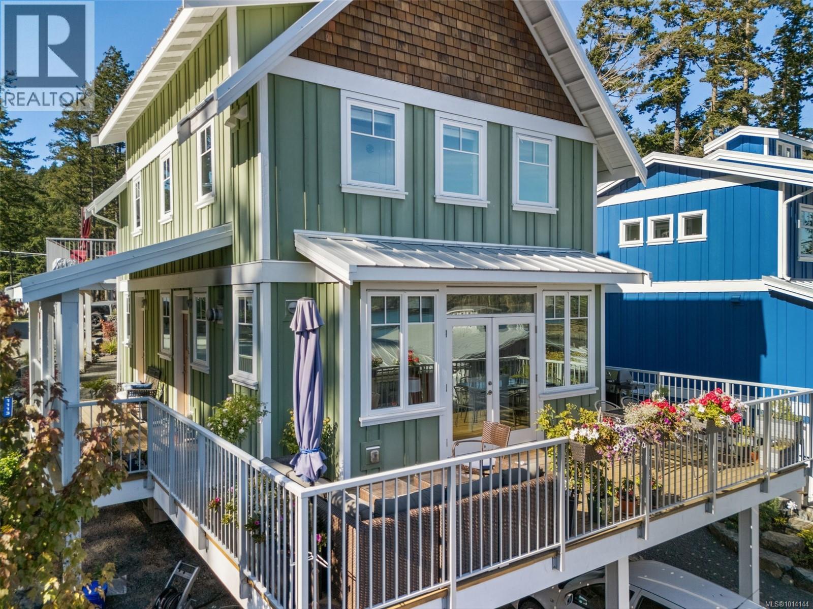 1113 Spirit Bay Rd, Sooke, BC V9Z 1N6