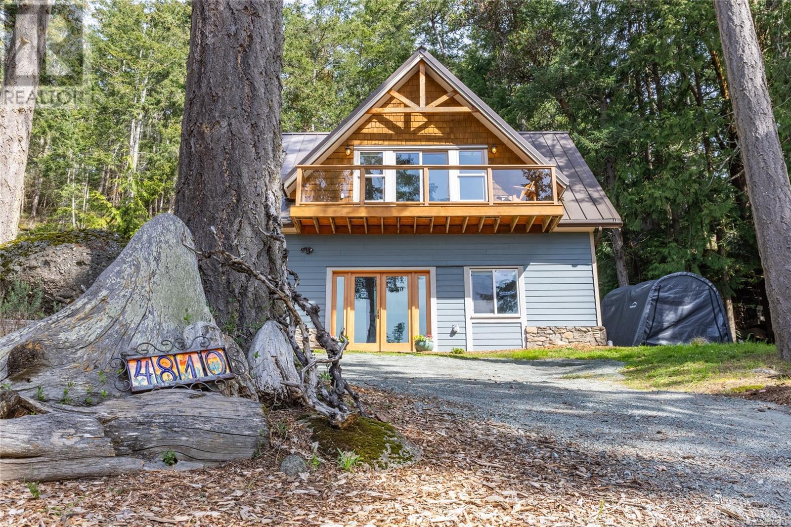 4810 Cannon Cres, Pender Island, BC V0N 2M2