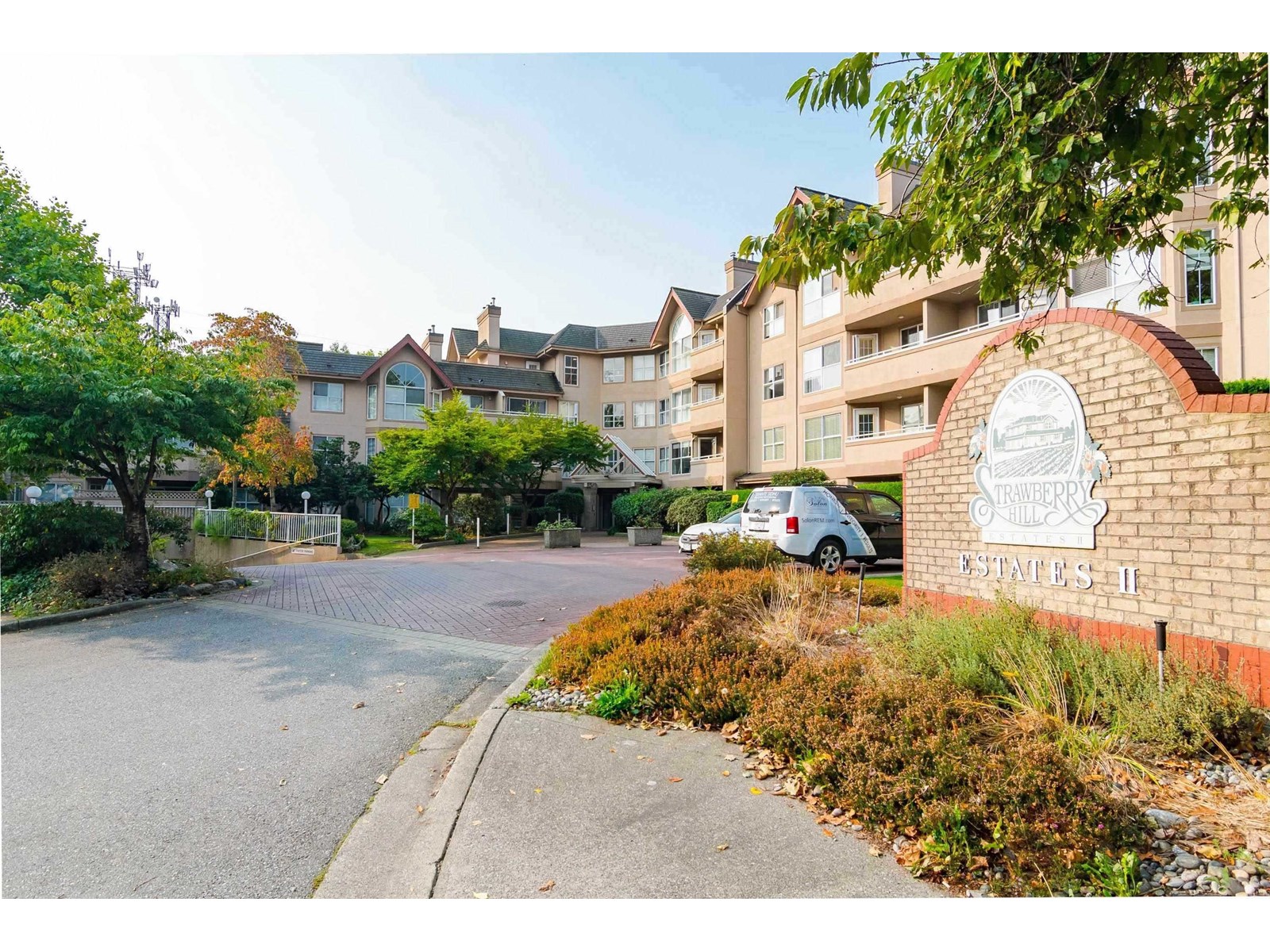 7435 121a Street Unit 102, Surrey, BC V3W 0W8