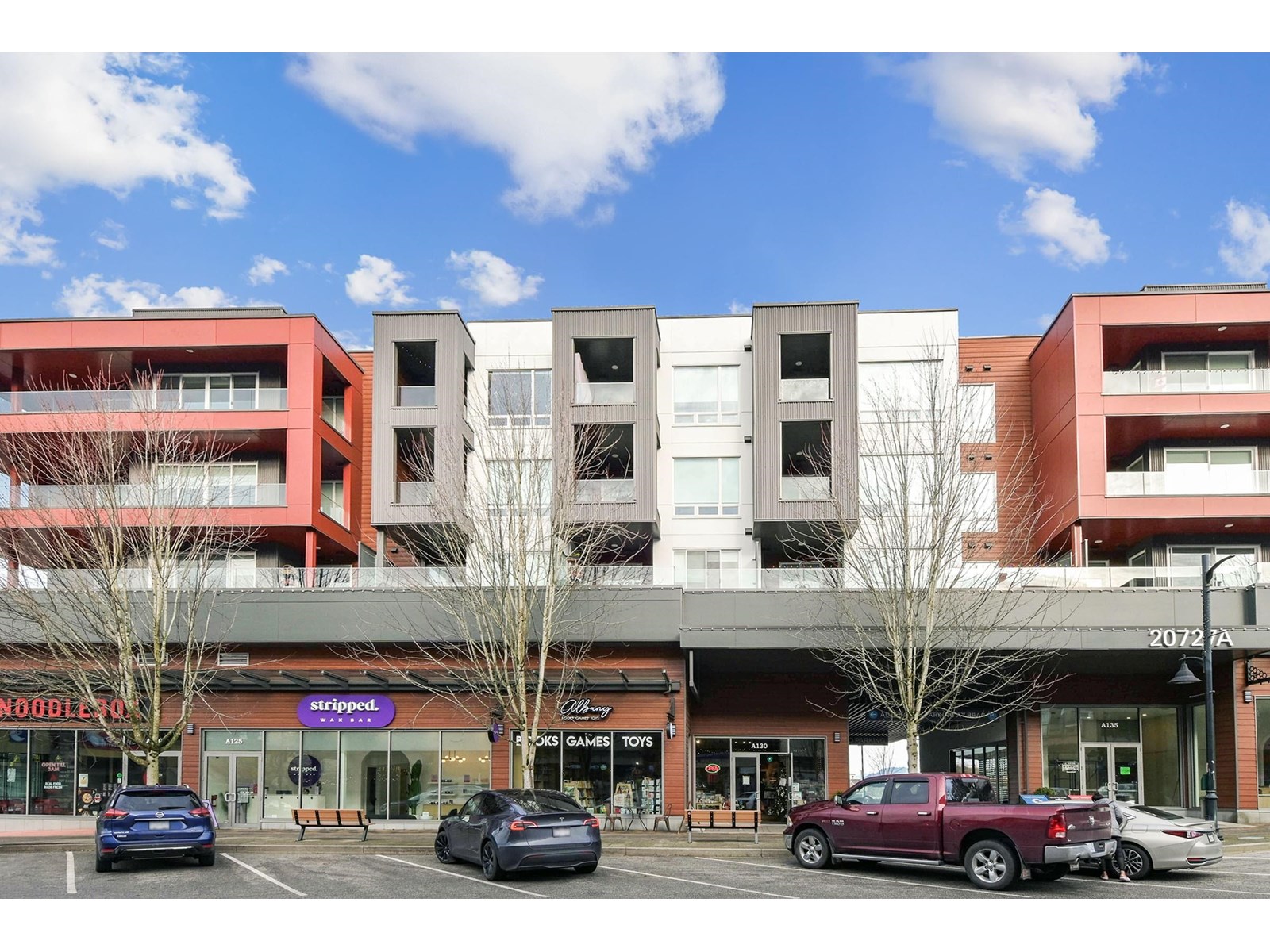 20727 Willoughby Town Centre Dr A414, Langley, BC V2Y 3N1