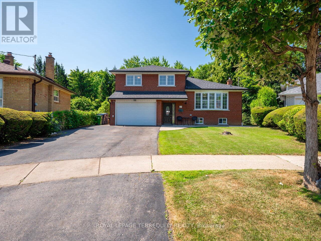21 Pylon Pl, Toronto, ON M9W 2P3