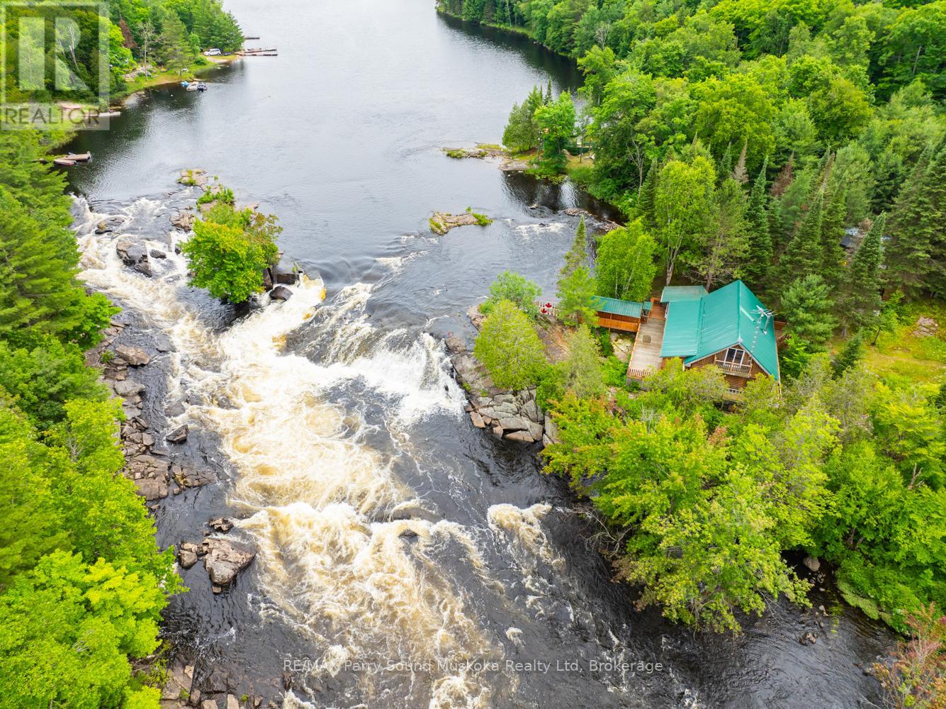 16 B Magnet Rd, Magnetawan, ON P0A 1P0