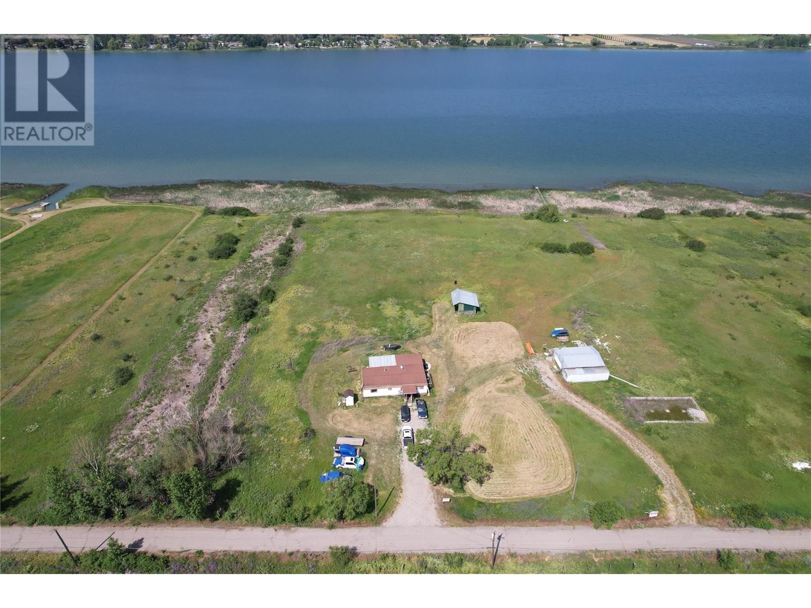 7340 Crane Rd, Vernon, BC V1B 3R6